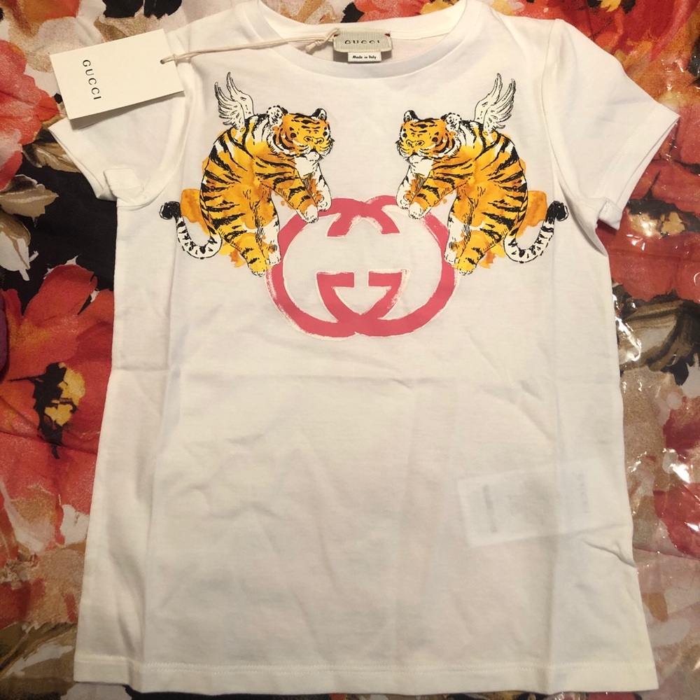 Gucci girls t shirt